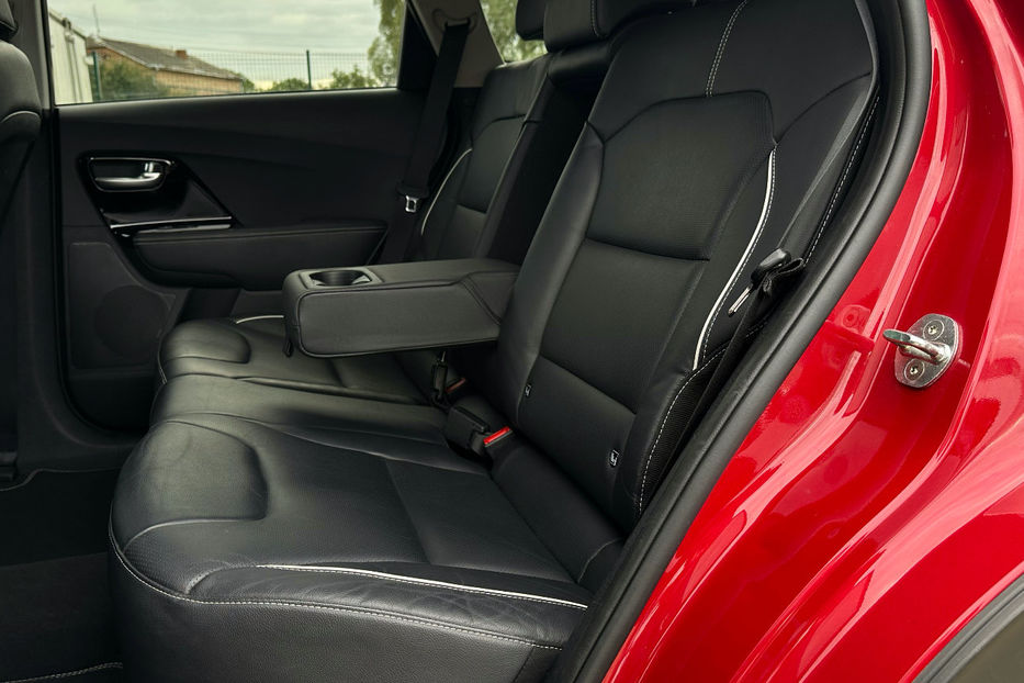 Продам Kia Niro 64 кВт Макс. комплектація 2020 года в Львове