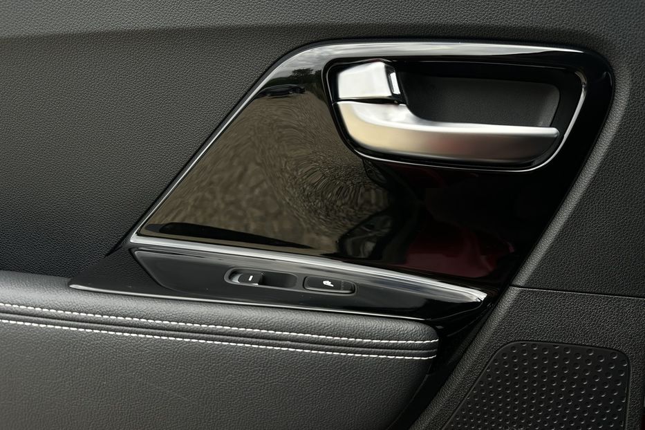 Продам Kia Niro 64 кВт Макс. комплектація 2020 года в Львове