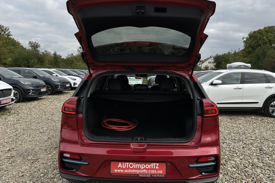Продам Kia Niro 64 кВт Макс. комплектація 2020 года в Львове