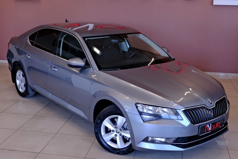 Продам Skoda Superb 2018 года в Одессе