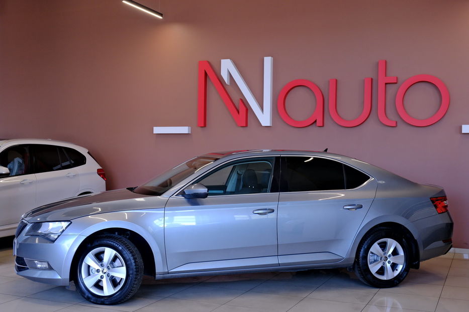 Продам Skoda Superb 2018 года в Одессе