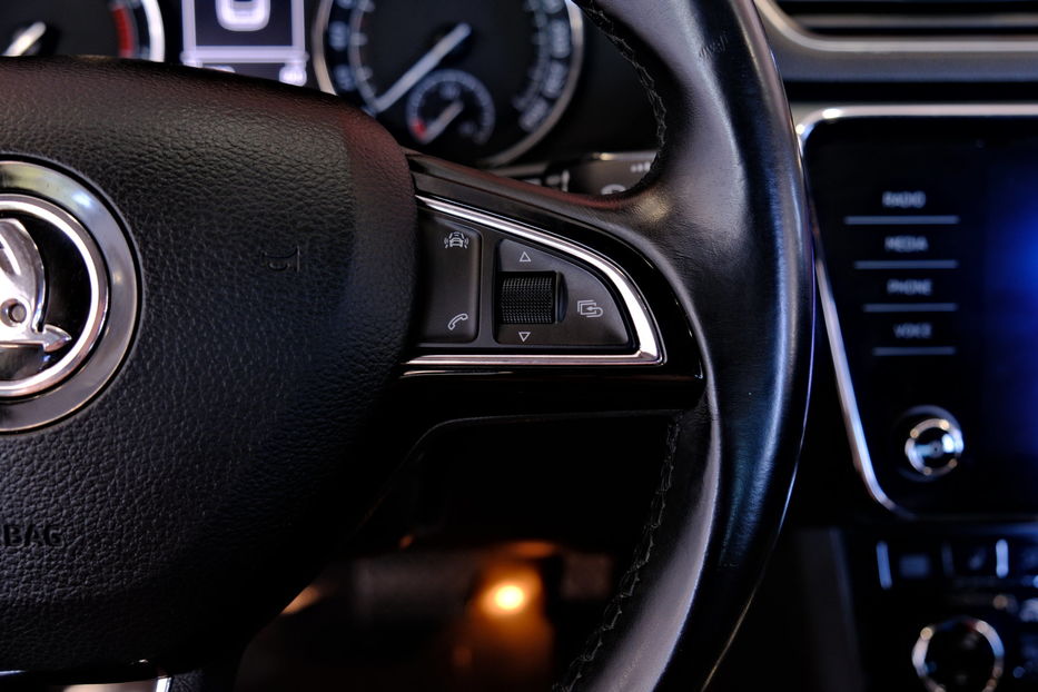 Продам Skoda Superb 2018 года в Одессе