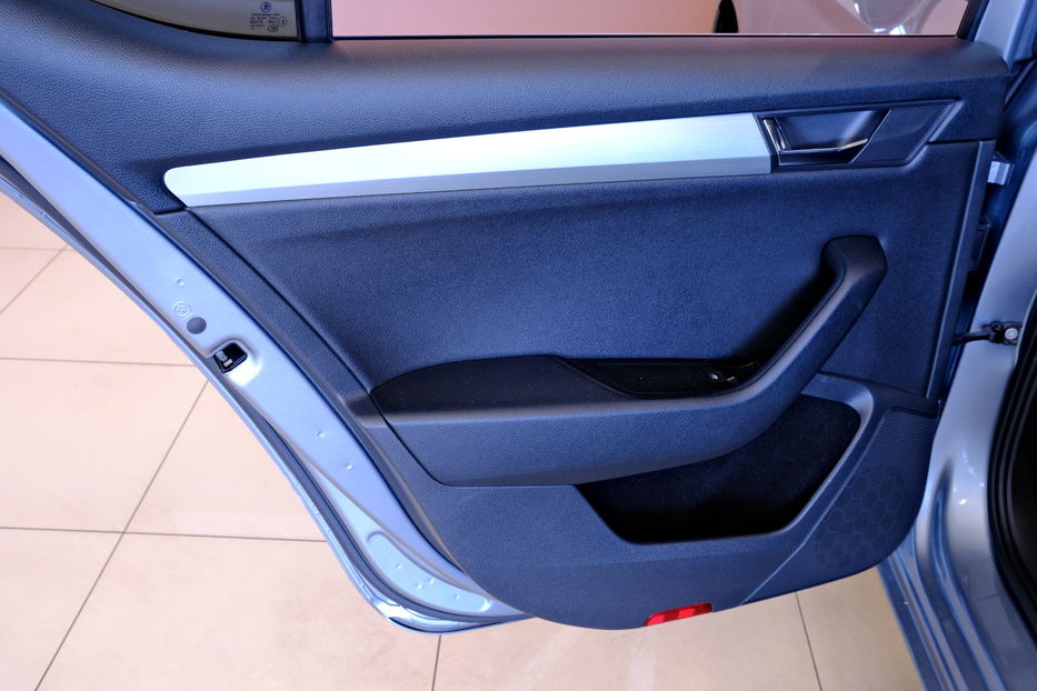 Продам Skoda Superb 2018 года в Одессе