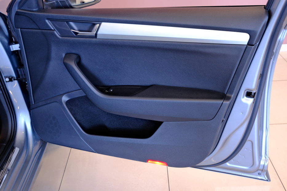 Продам Skoda Superb 2018 года в Одессе