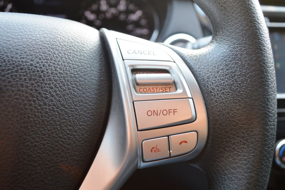Продам Nissan Rogue 2015 года в Одессе