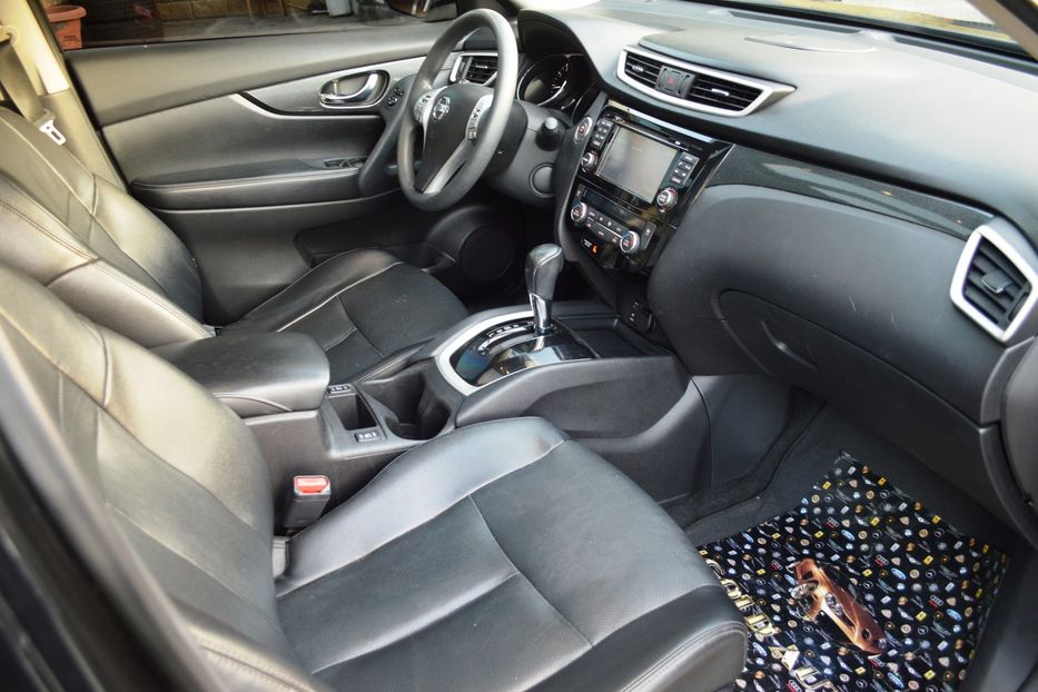 Продам Nissan Rogue 2015 года в Одессе