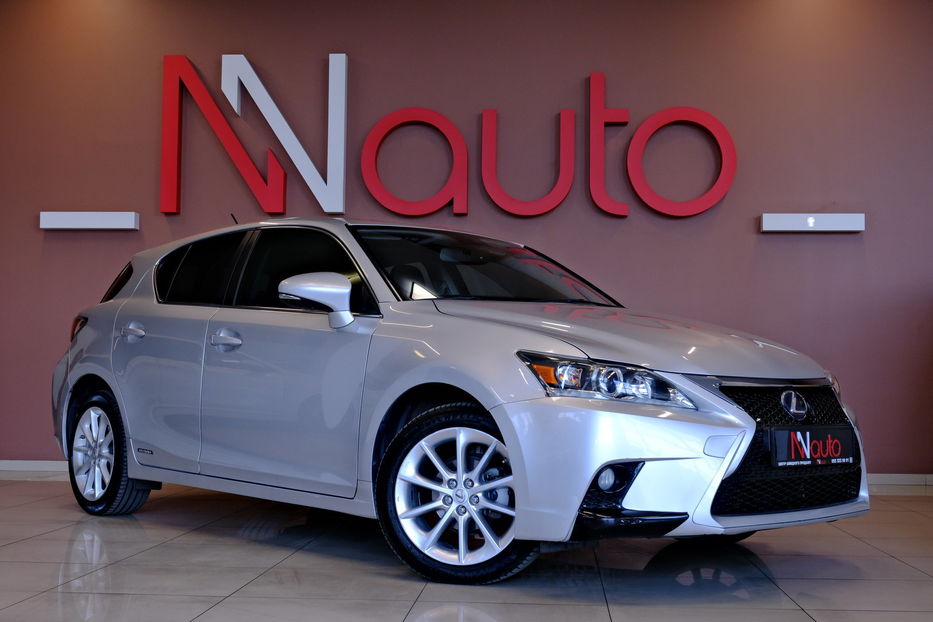 Продам Lexus CT 200h 2013 года в Одессе
