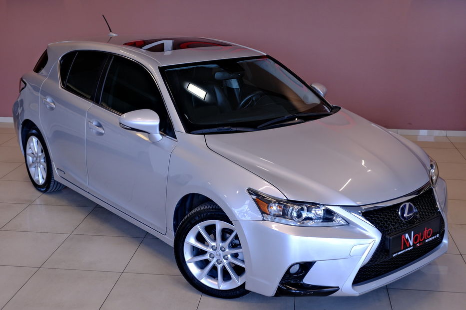 Продам Lexus CT 200h 2013 года в Одессе