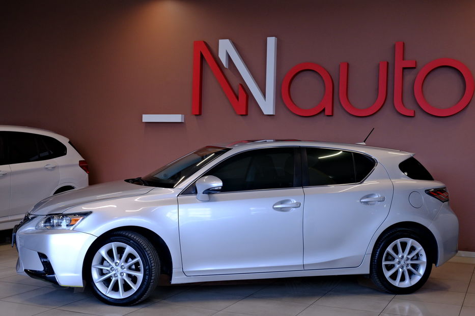Продам Lexus CT 200h 2013 года в Одессе
