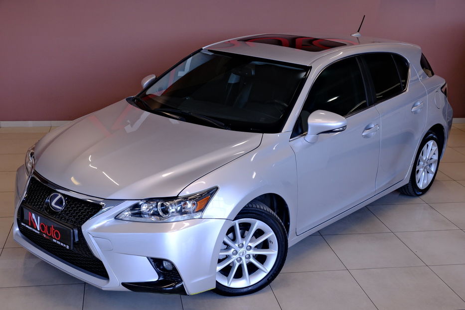Продам Lexus CT 200h 2013 года в Одессе