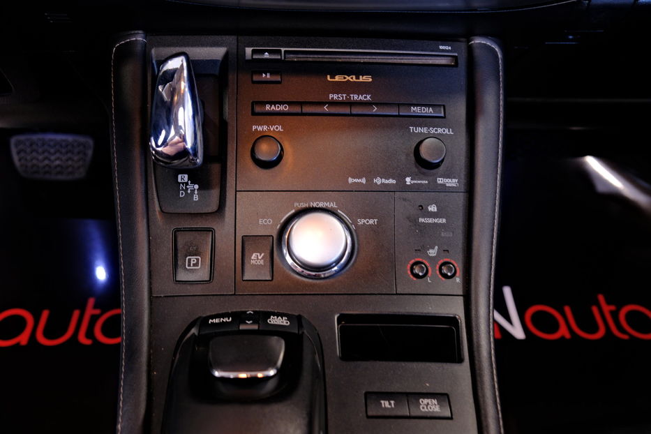 Продам Lexus CT 200h 2013 года в Одессе