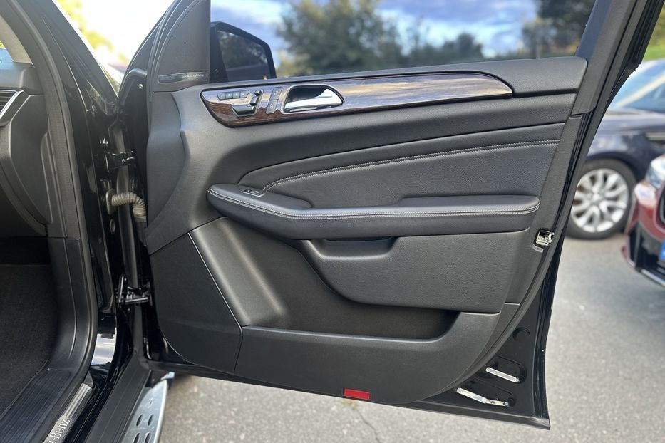 Продам Mercedes-Benz ML-Class 350 Carlsson 2012 года в Киеве
