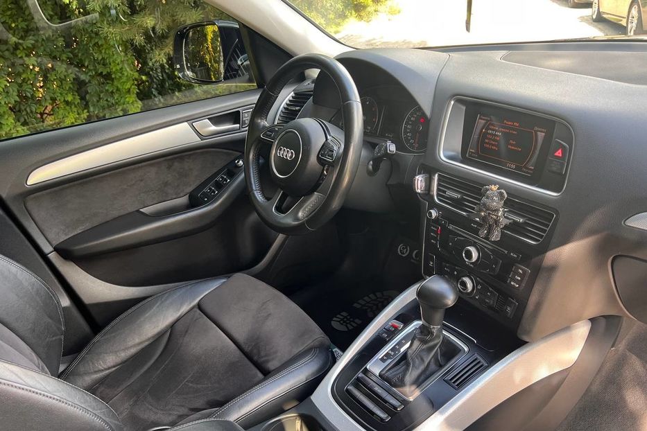 Продам Audi Q5 2013 года в Черновцах