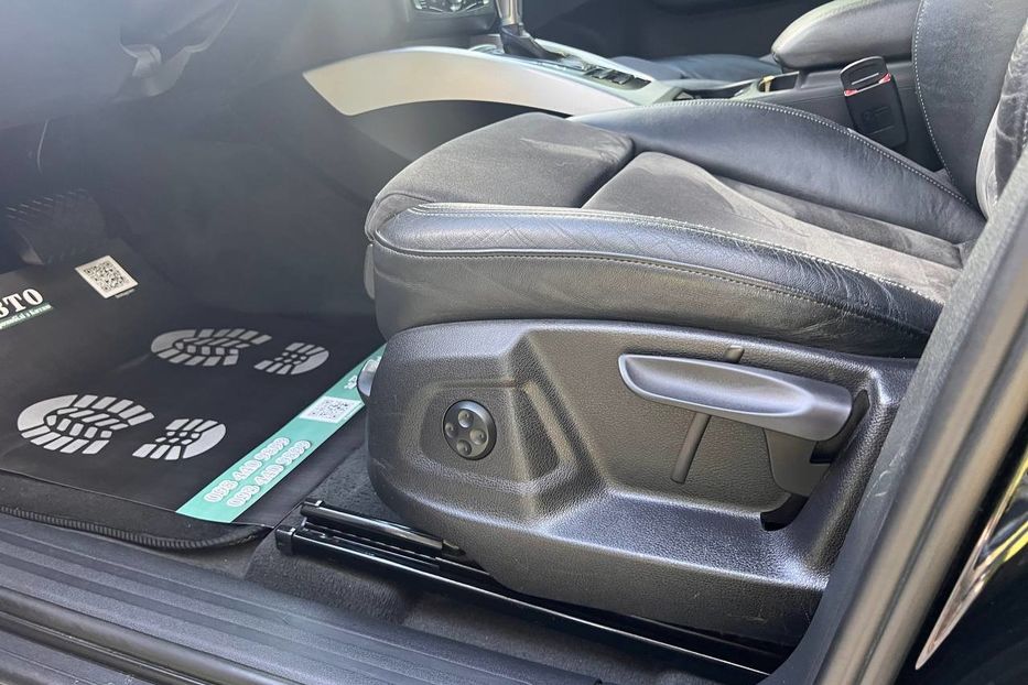 Продам Audi Q5 2013 года в Черновцах