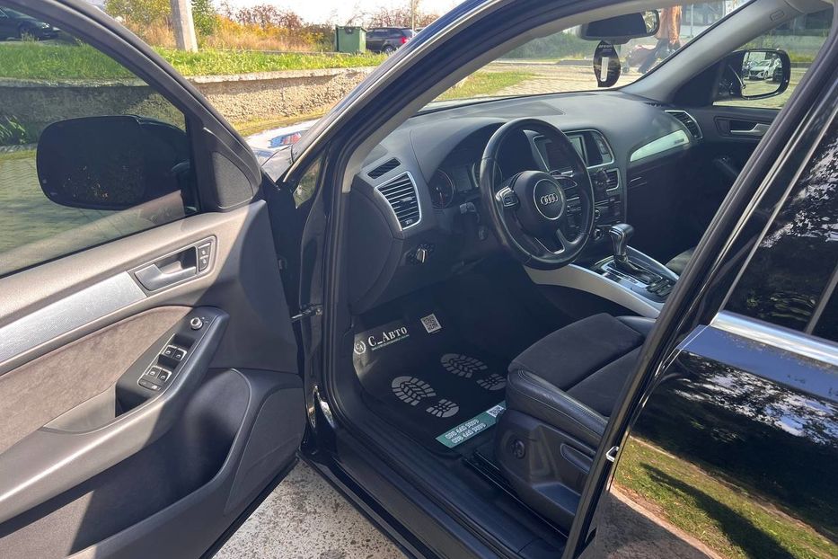Продам Audi Q5 2013 года в Черновцах