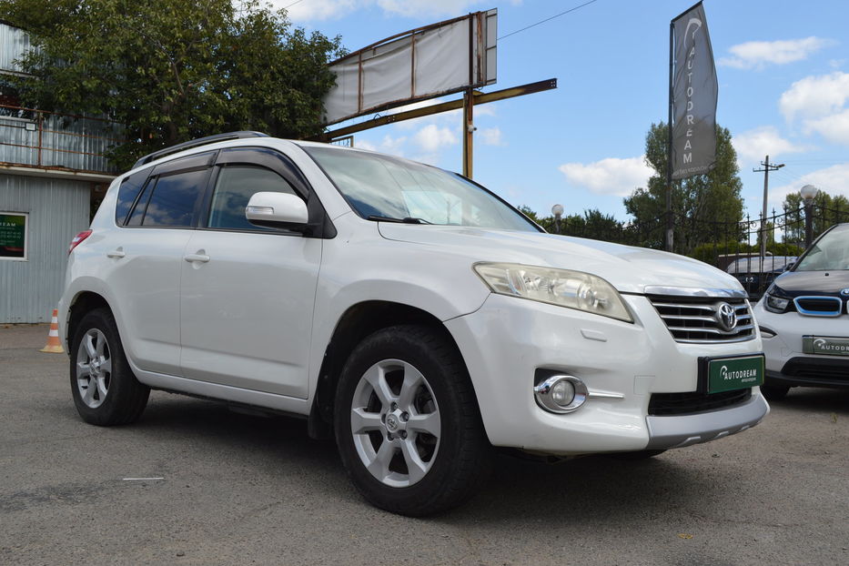 Продам Toyota Rav 4 2010 года в Одессе