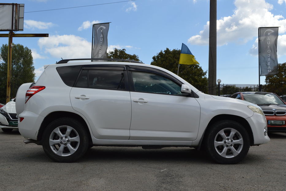Продам Toyota Rav 4 2010 года в Одессе