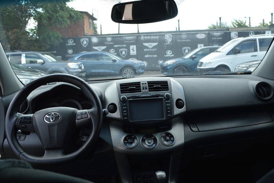 Продам Toyota Rav 4 2010 года в Одессе