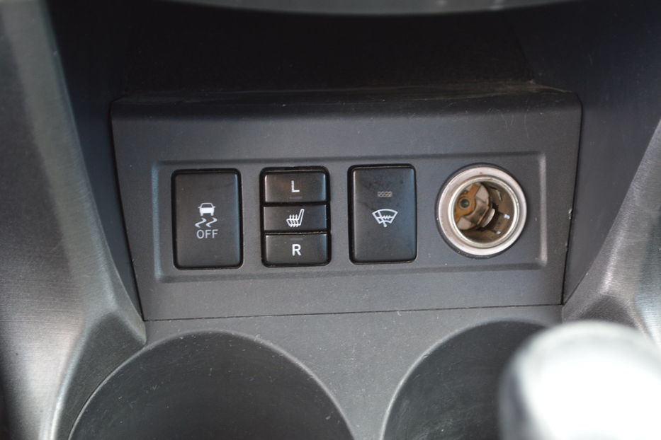 Продам Toyota Rav 4 2010 года в Одессе