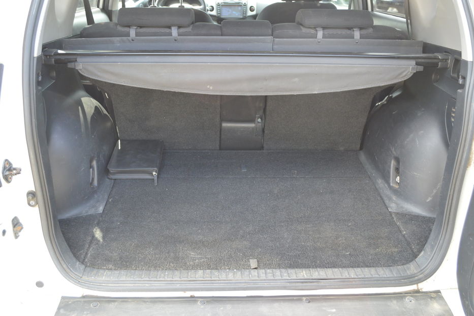 Продам Toyota Rav 4 2010 года в Одессе