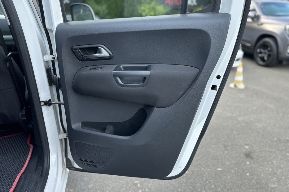 Продам Volkswagen Amarok 2017 года в Киеве