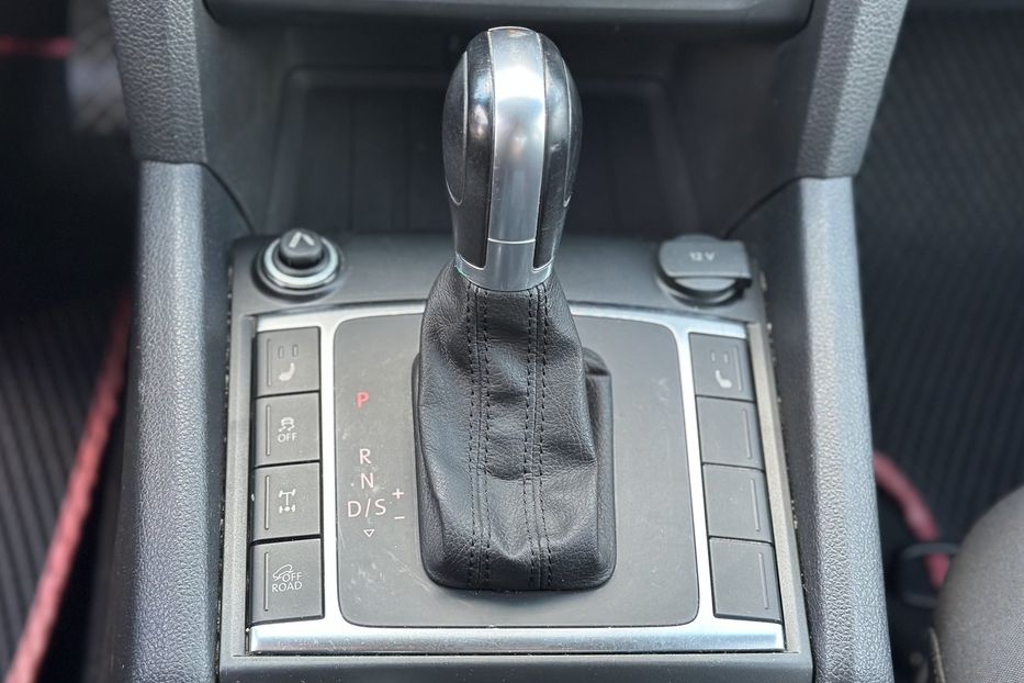Продам Volkswagen Amarok 2017 года в Киеве