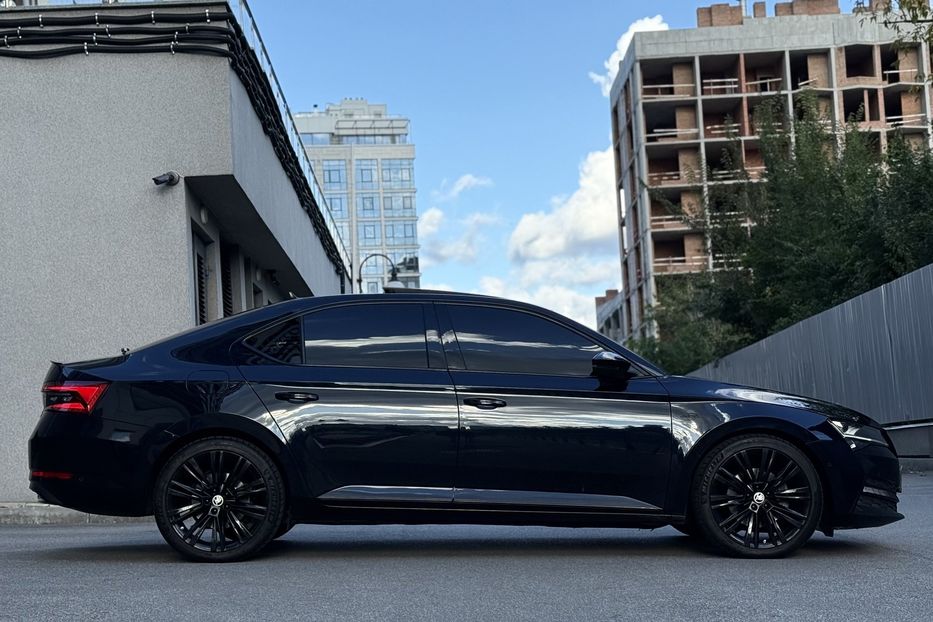 Продам Skoda Superb DSG 4x4 Laurin & Klement 2020 года в Киеве