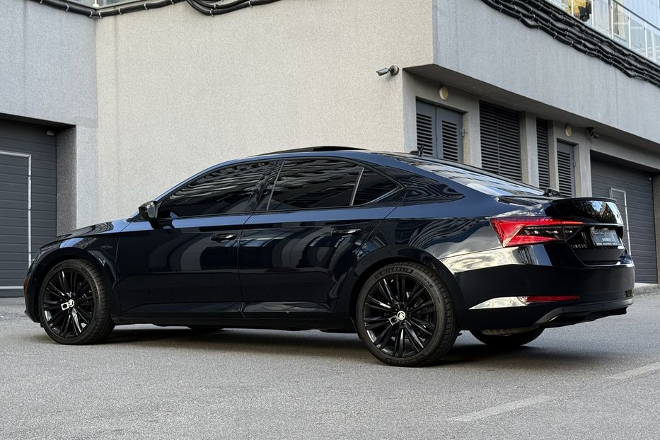 Продам Skoda Superb DSG 4x4 Laurin & Klement 2020 года в Киеве