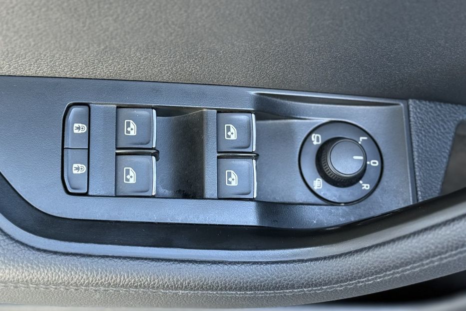 Продам Skoda Superb DSG 4x4 Laurin & Klement 2020 года в Киеве