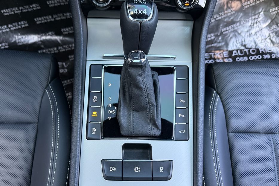 Продам Skoda Superb DSG 4x4 Laurin & Klement 2020 года в Киеве