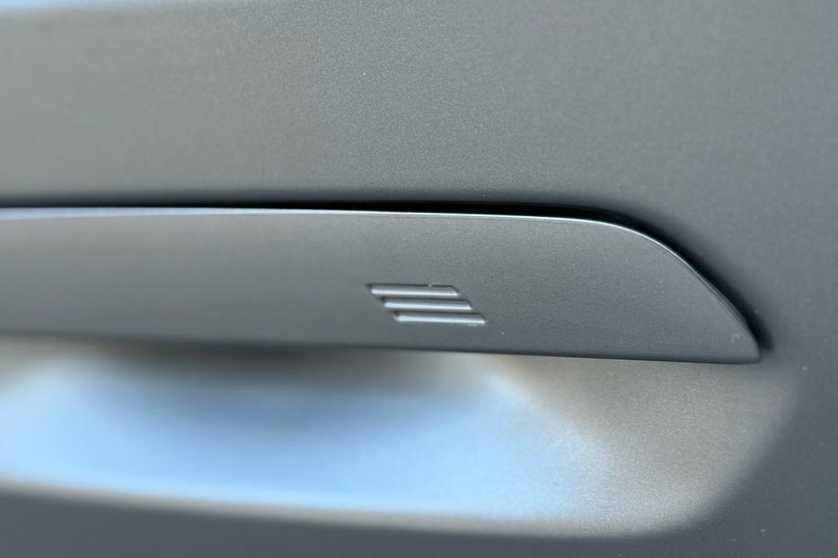 Продам BMW M5 I5 M60 2023 года в Киеве