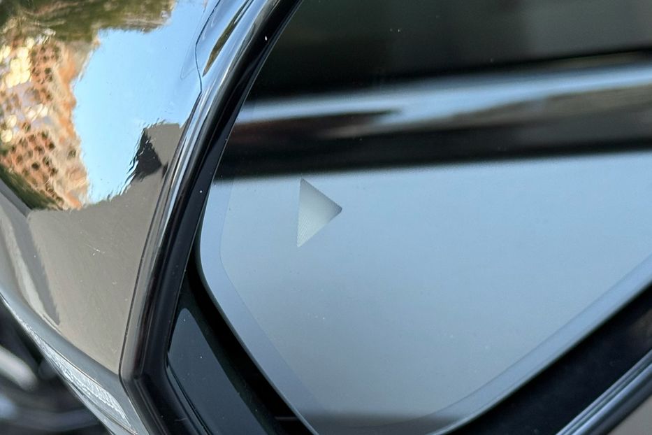 Продам BMW M5 I5 M60 2023 года в Киеве