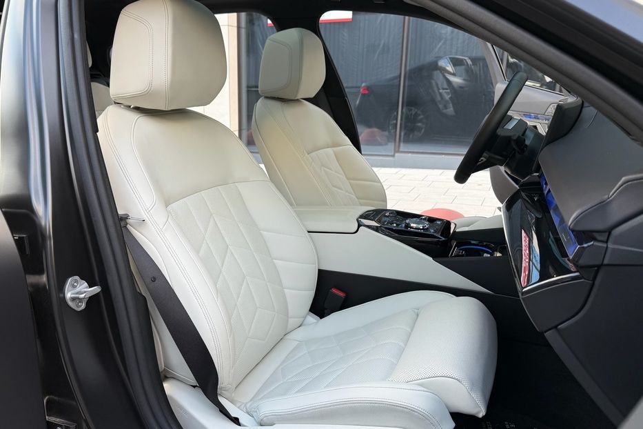 Продам BMW M5 I5 M60 2023 года в Киеве