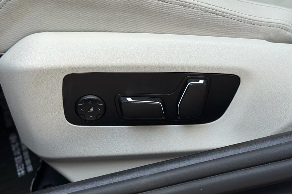 Продам BMW M5 I5 M60 2023 года в Киеве