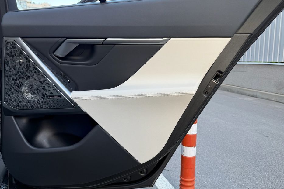 Продам BMW M5 I5 M60 2023 года в Киеве