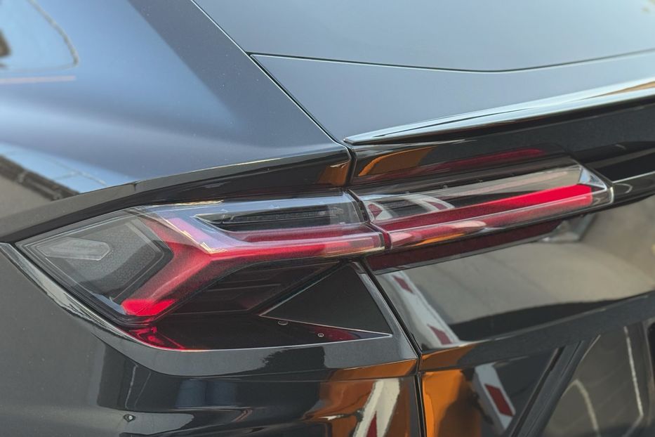 Продам Lamborghini Urus 2020 года в Киеве