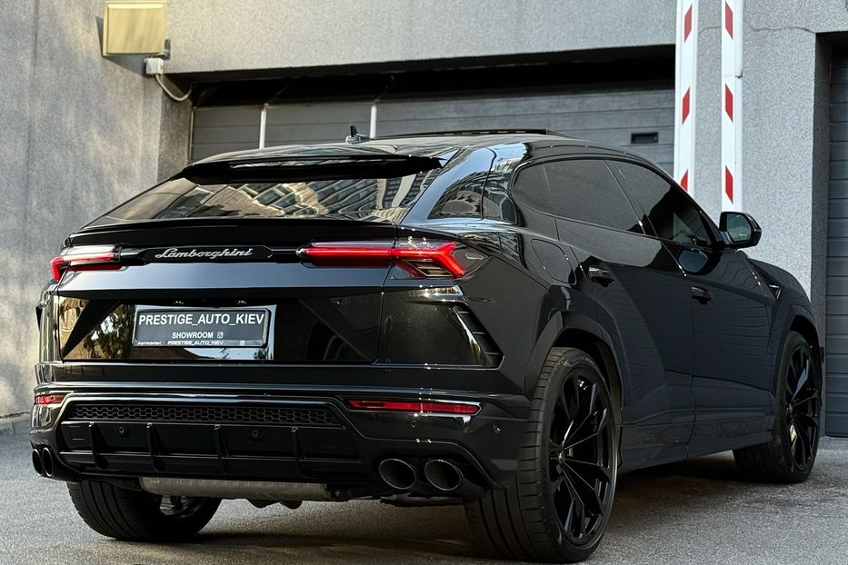 Продам Lamborghini Urus 2020 года в Киеве
