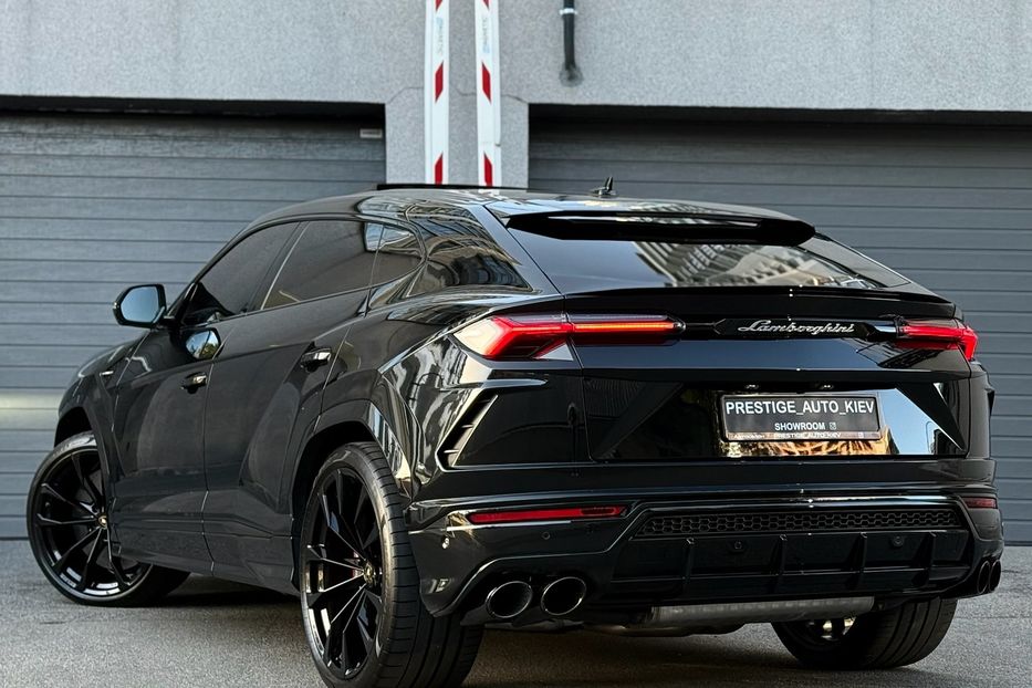 Продам Lamborghini Urus 2020 года в Киеве