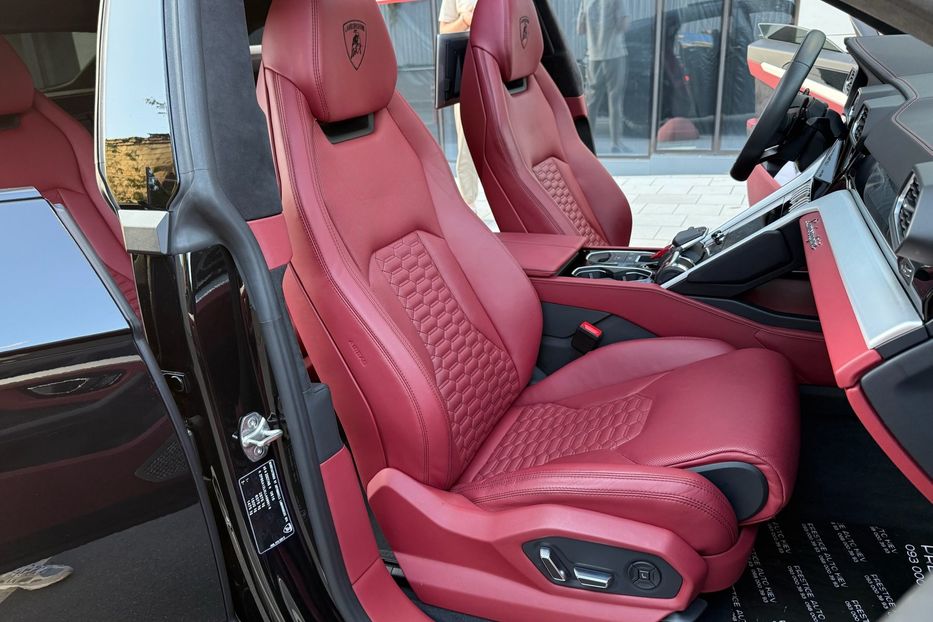 Продам Lamborghini Urus 2020 года в Киеве