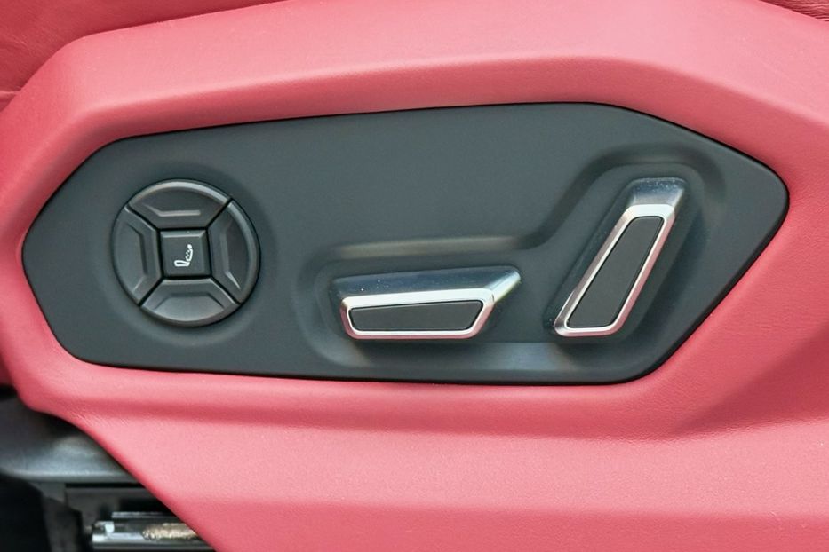 Продам Lamborghini Urus 2020 года в Киеве