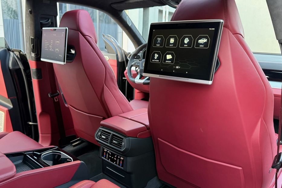 Продам Lamborghini Urus 2020 года в Киеве