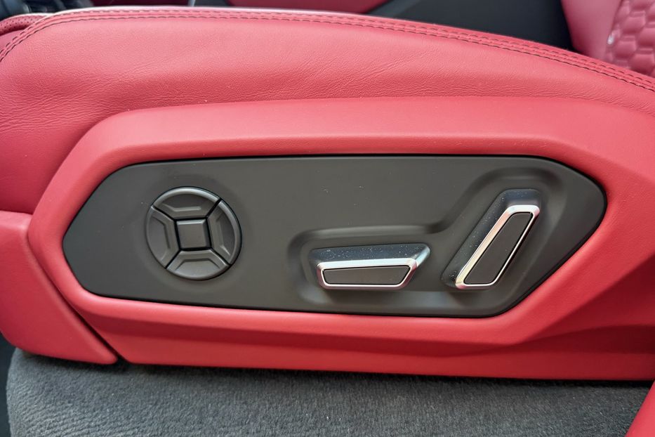 Продам Lamborghini Urus 2020 года в Киеве