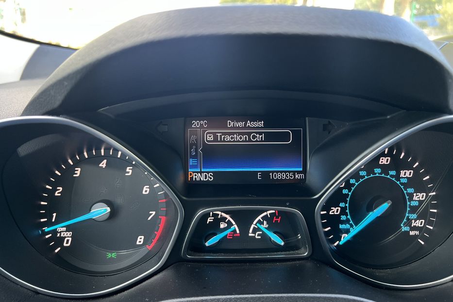 Продам Ford Escape (COMIS) 2015 года в г. Умань, Черкасская область