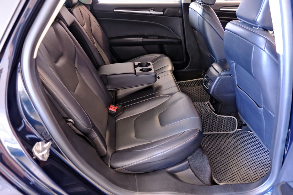 Продам Ford Fusion Plug-in Hybrid 2020 года в Одессе