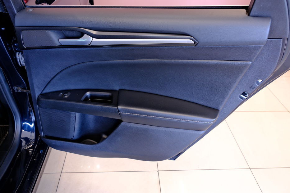 Продам Ford Fusion Plug-in Hybrid 2020 года в Одессе