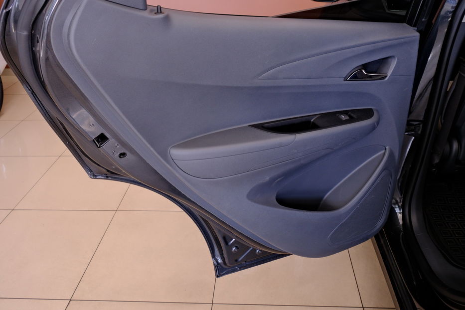 Продам Chevrolet Bolt 2018 года в Одессе