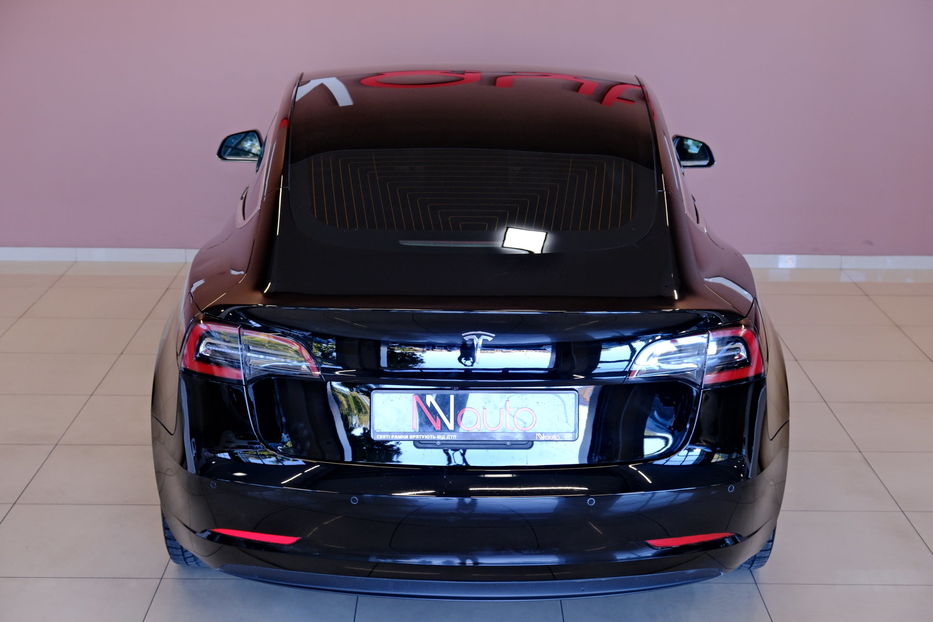 Продам Tesla Model 3 2019 года в Одессе