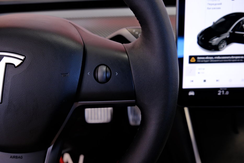 Продам Tesla Model 3 2019 года в Одессе
