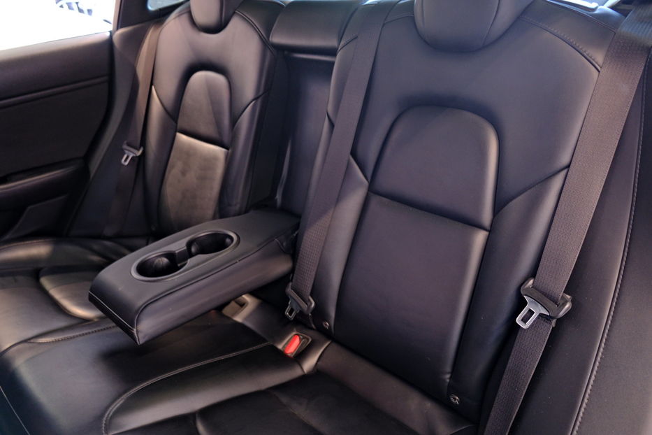 Продам Tesla Model 3 2019 года в Одессе