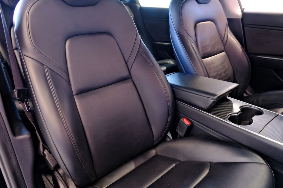 Продам Tesla Model 3 2019 года в Одессе